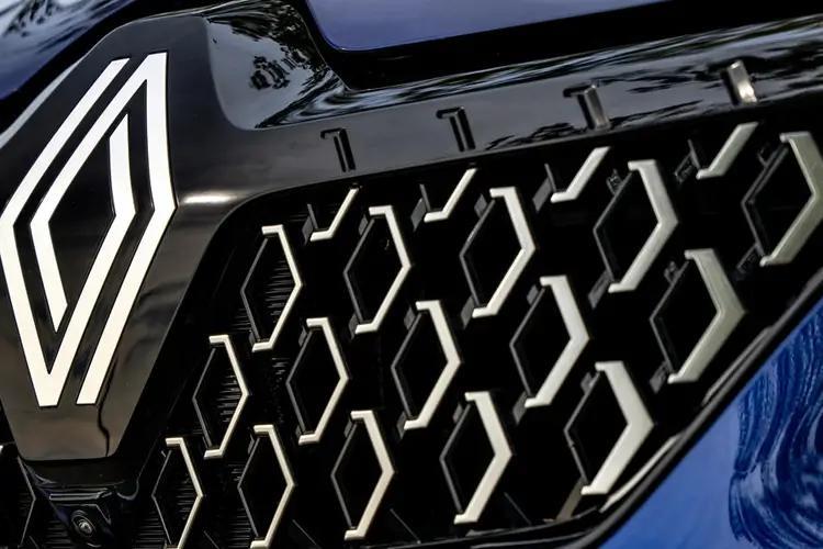 RENAULT ARKANA ESTATE Techno