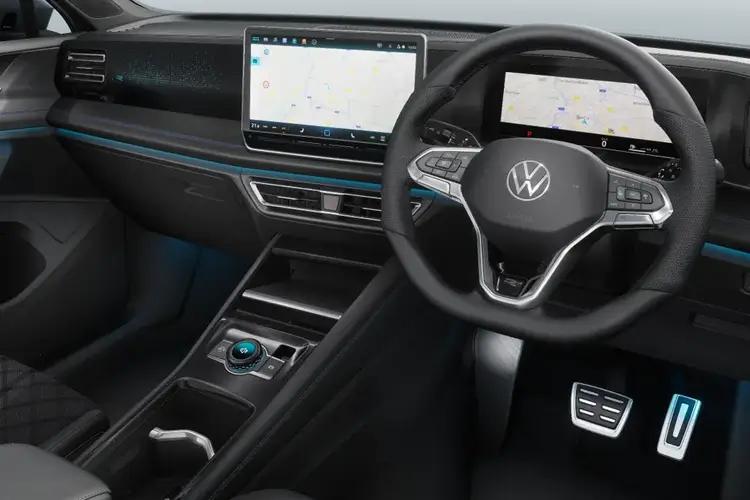 VOLKSWAGEN TIGUAN ESTATE Life