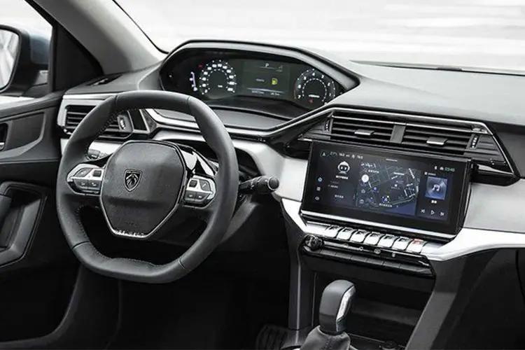 PEUGEOT 408 FASTBACK GT