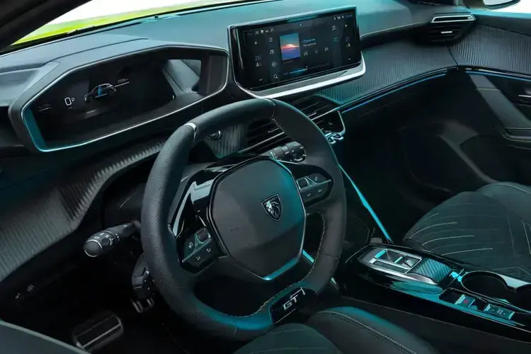 1.2 Hybrid 145 GT Premium 5dr e-DSC6