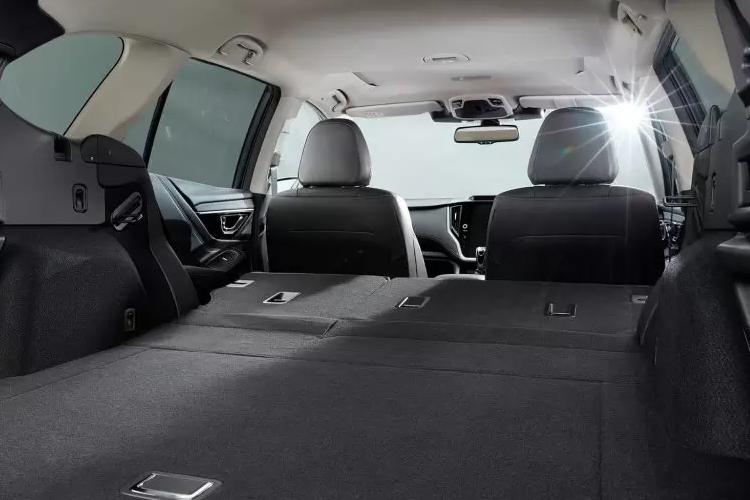 SUBARU OUTBACK ESTATE Limited