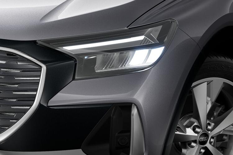 AUDI Q4 E-TRON ESTATE Black Edition