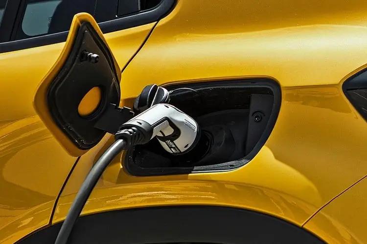 JEEP AVENGER ELECTRIC HATCHBACK Summit JEEP AVENGER ELECTRIC HATCHBACK Summit