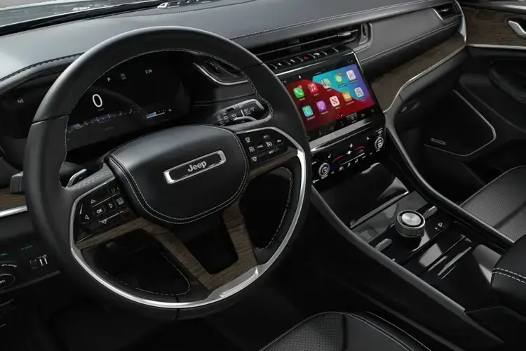 JEEP GRAND CHEROKEE SW Summit Reserve