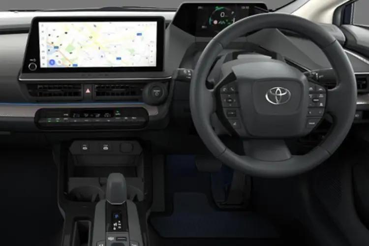 TOYOTA PRIUS HATCHBACK Design