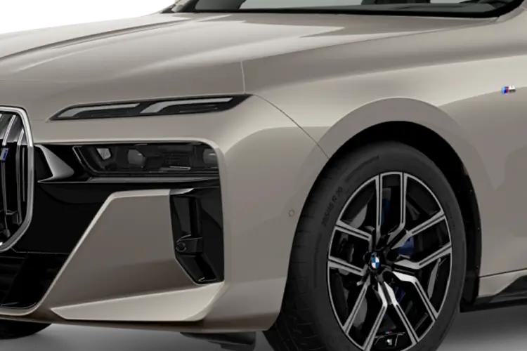 BMW I7 SALOON M70