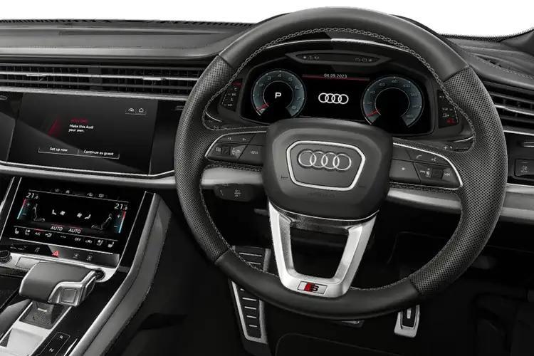 AUDI Q8 ESTATE S Line
