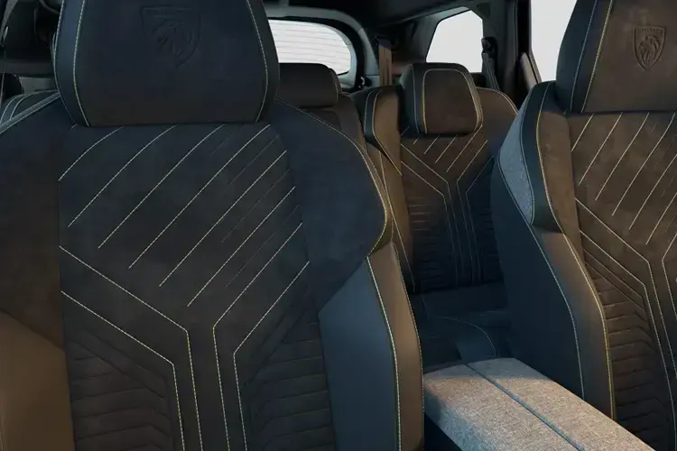 PEUGEOT 5008 ESTATE GT