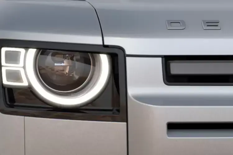 LAND ROVER DEFENDER ESTATE S