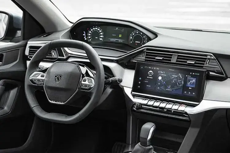 PEUGEOT 408 FASTBACK Allure