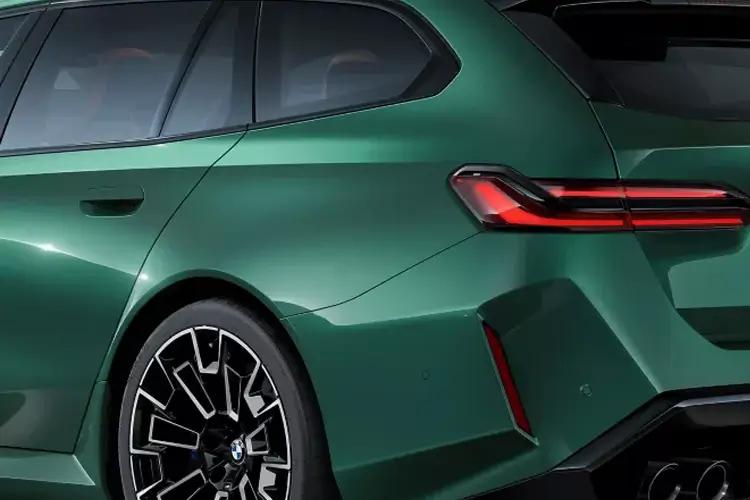 BMW M5 TOURING Standard