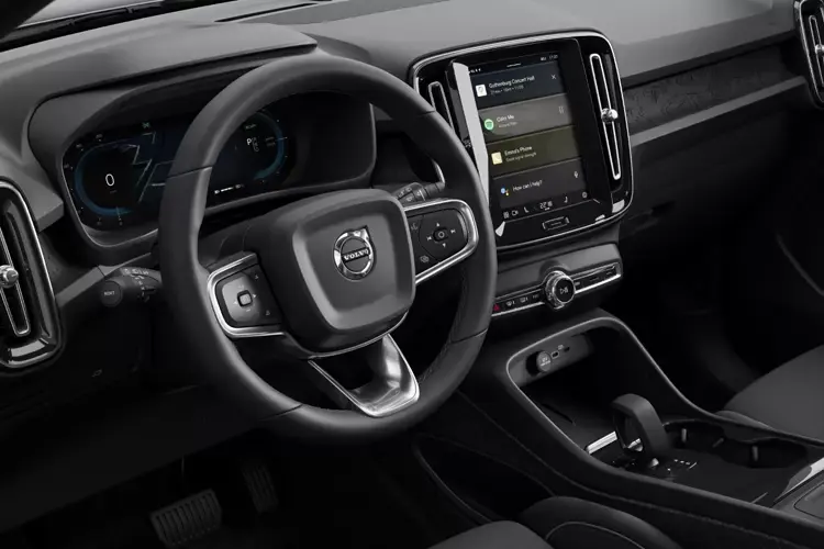 VOLVO C40 ESTATE Core