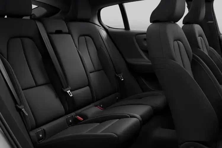 VOLVO EC40 ESTATE Plus Pro Black Edition