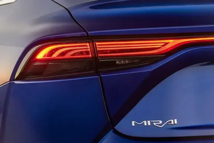 TOYOTA MIRAI SALOON Excel