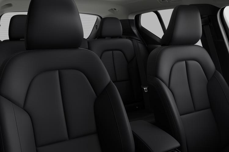 VOLVO XC40 ESTATE Plus VOLVO XC40 ESTATE Plus