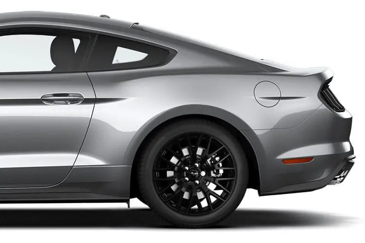 FORD MUSTANG FASTBACK GT